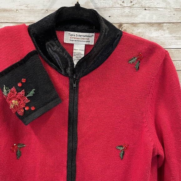 Tiara International Sweaters - Tiara International Womens M Christmas Sweater Red‎ Zip Christmas Collection